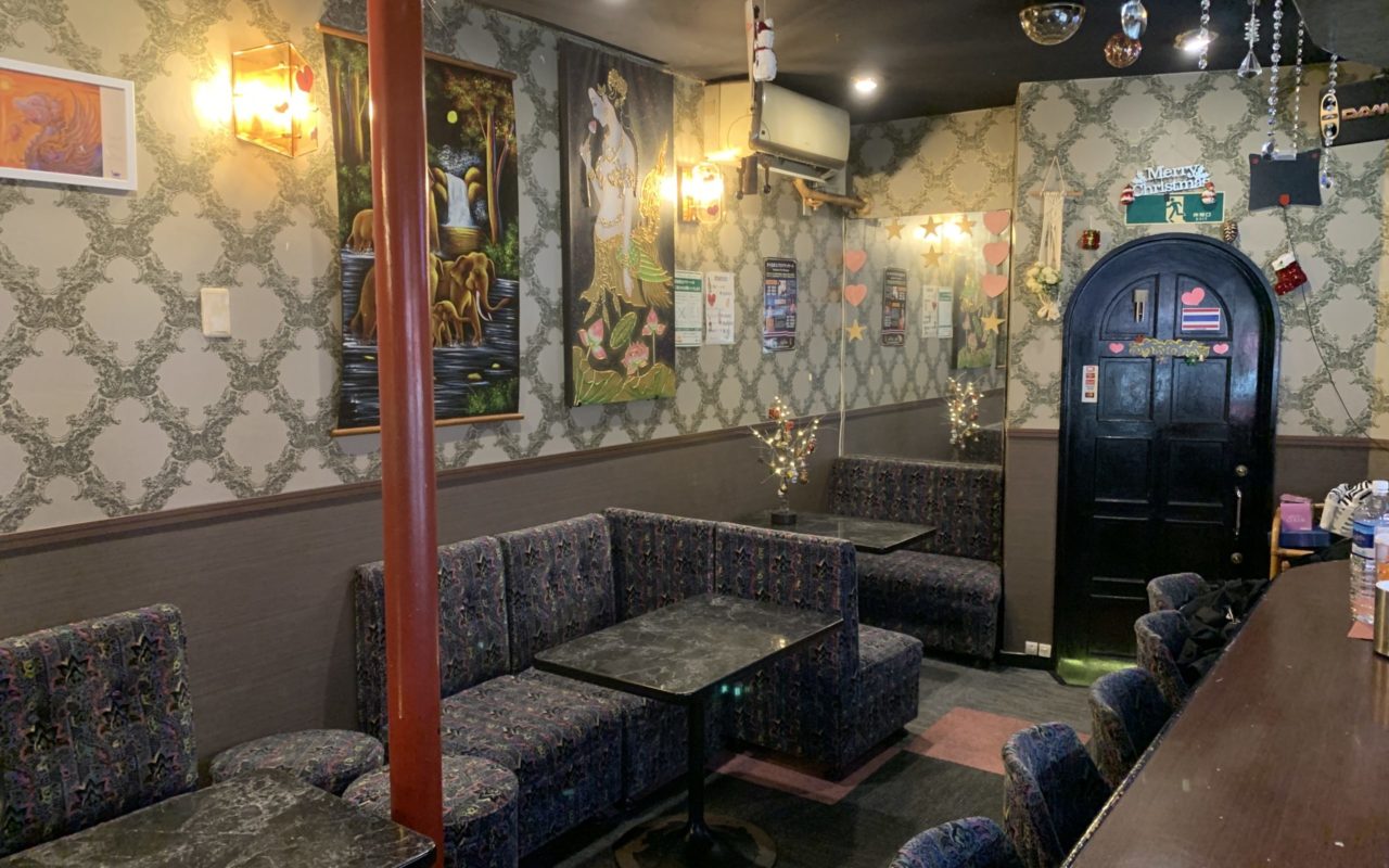 内観_スナック05